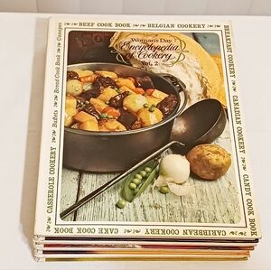 DL1961 Gift Women's Day Encyclopedia Of Cookery Volume 2 - Multicolor Hardcover.